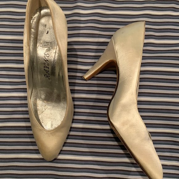 Wedding/Evening Shoes - Picture 2 of 4